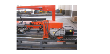 山東拓維機(jī)械制造有限公司，汽車大梁沖，汽車小梁沖，鋼模板沖孔，鋼模板加工設(shè)備，汽車橫梁沖，數(shù)控平板沖孔機(jī)，中厚板數(shù)控沖床，數(shù)控沖鉆復(fù)合機(jī)，汽車縱梁沖，縱梁自動化生產(chǎn)線，中厚板沖割復(fù)合機(jī)，平地機(jī)刀片沖鉆生產(chǎn)線